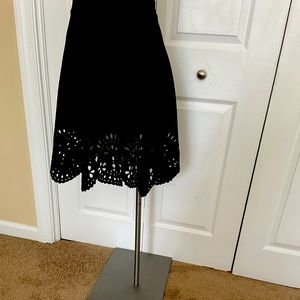 Eyelit embroidered flared skirt